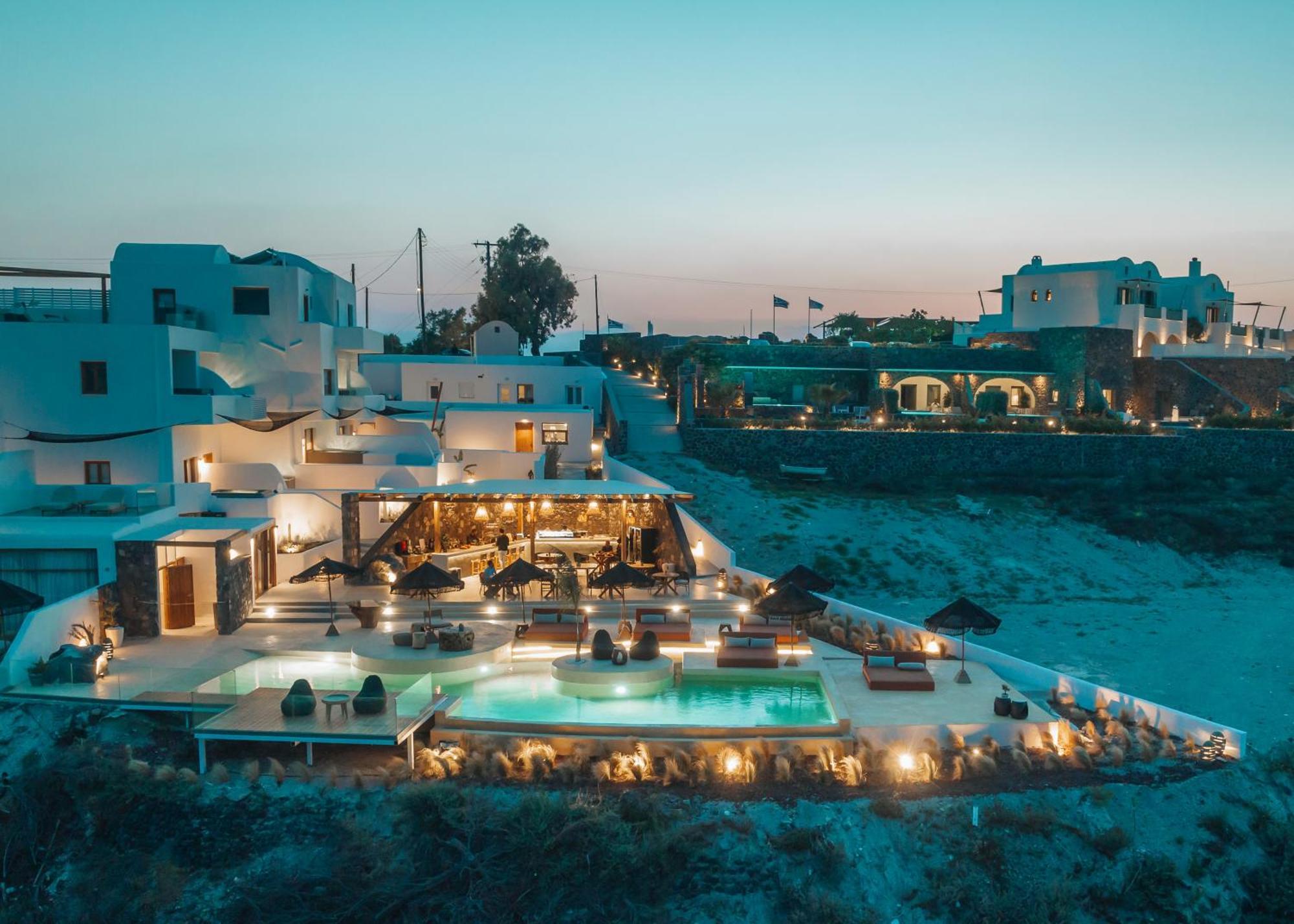Divino Caldera Hotel Akrotírion Exterior foto